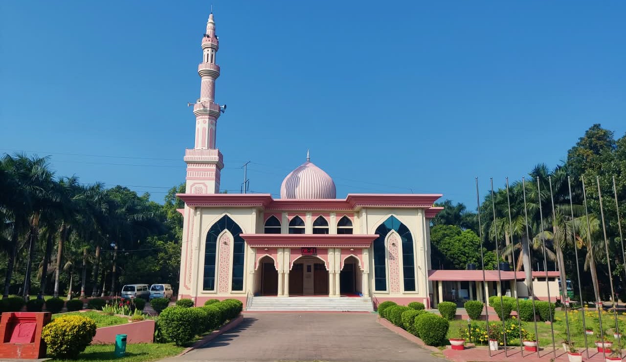 আইআইইউসি ক্যাম্পাসের মসজিদ, চট্টগ্রাম
