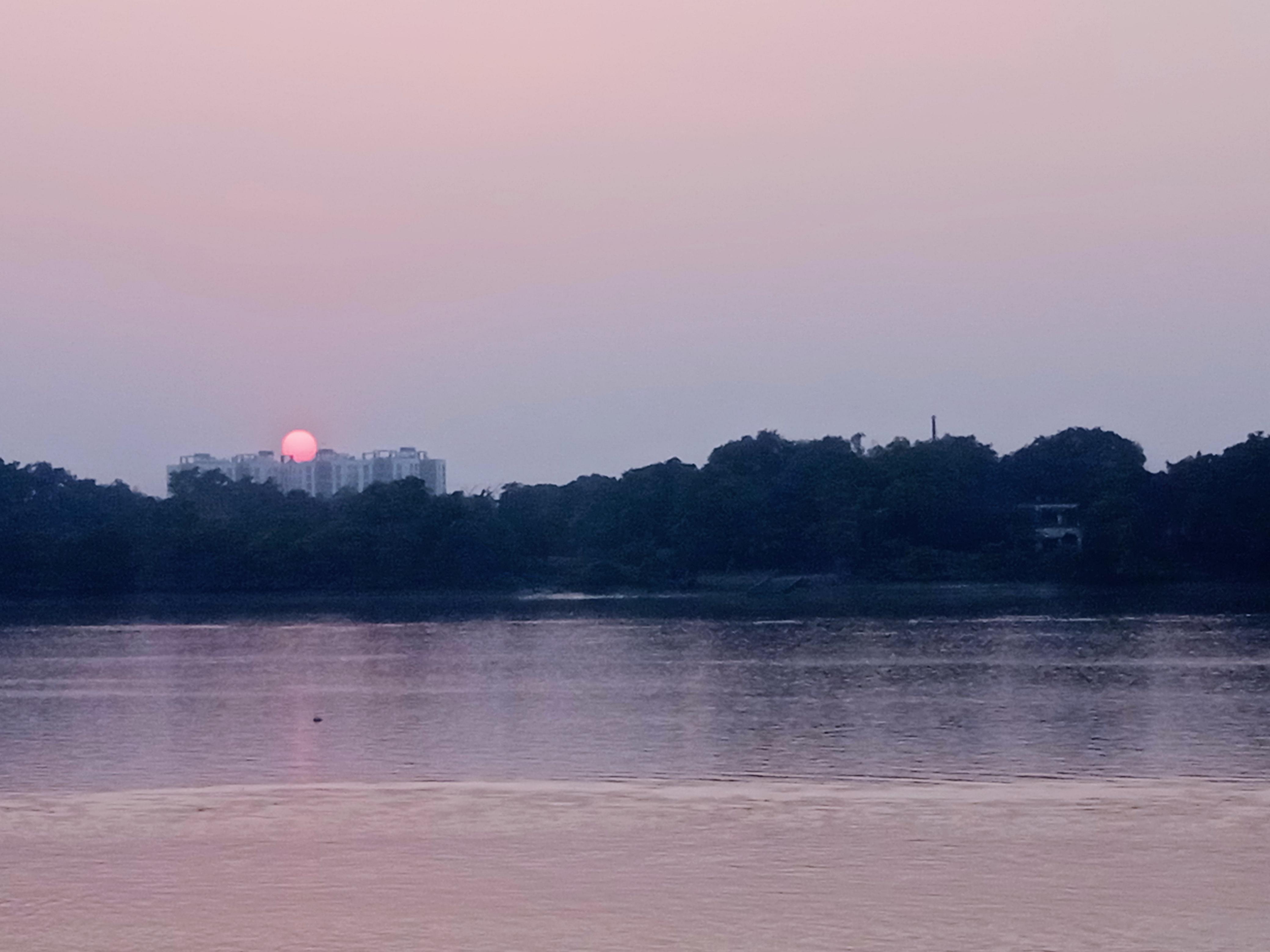 সূর্যাস্ত ও গোধূলির মিতালি